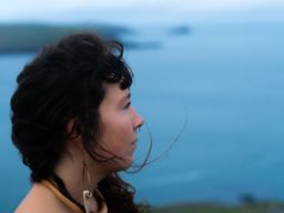 A gifted singer and songweaver from Scotland.